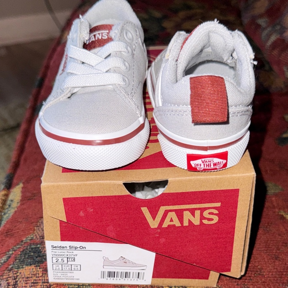 Vans Toddler/baby Slip-On Sneakers in Light Gray. Size 2.5! NEVER WORN!